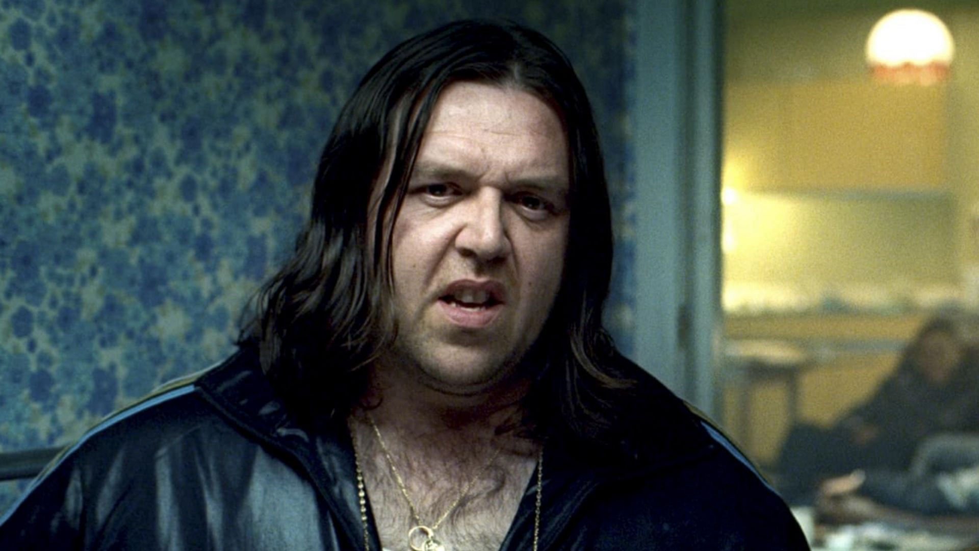 Nick Frost plays Rubeus Hagrid (Image via Hulu)